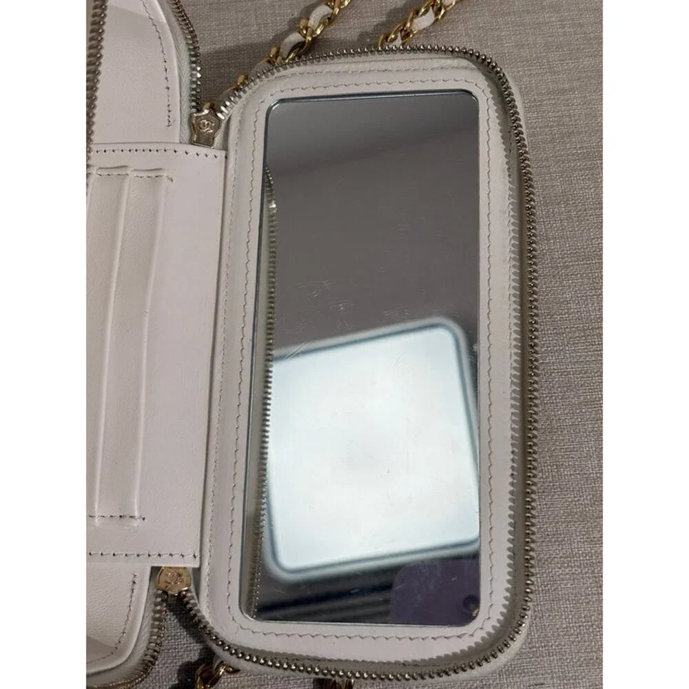 CHANEL White Caviar Vanity Case Small GHW